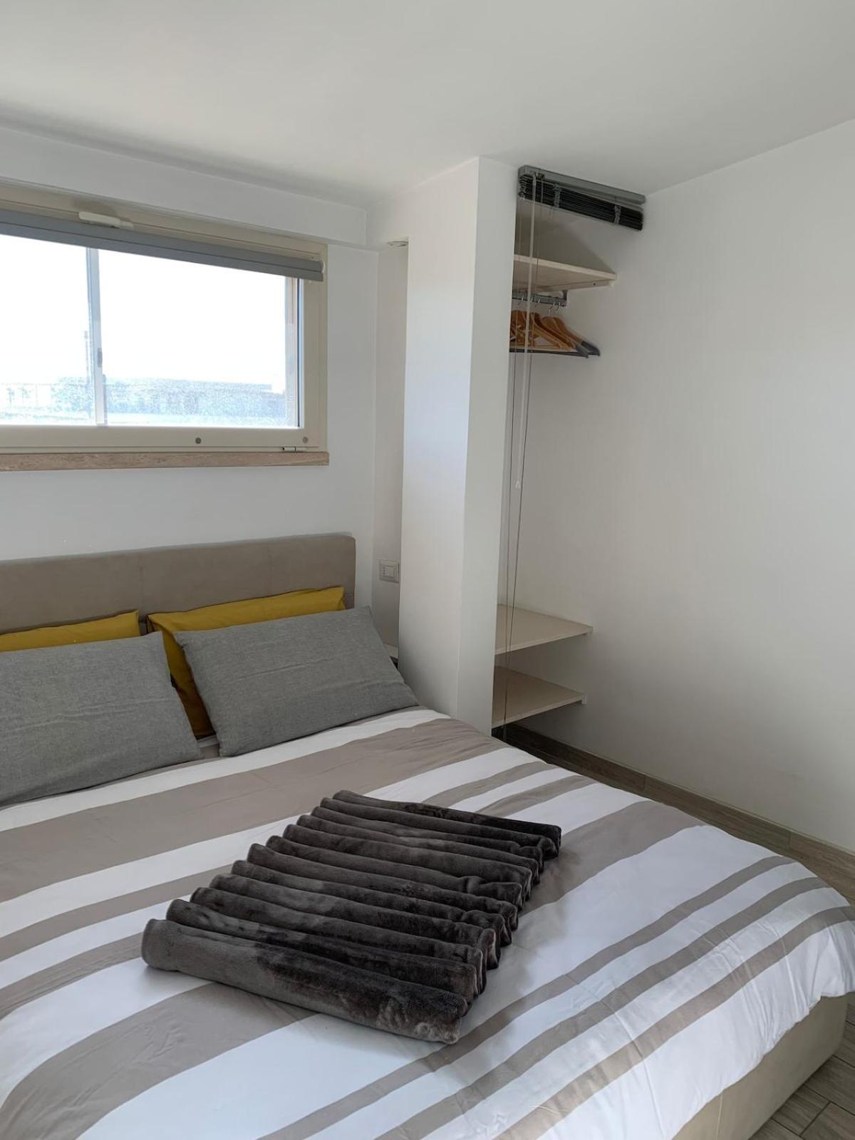 Vivi In Un Attico Tipico Romano Con Vista Su Roma Appartement *